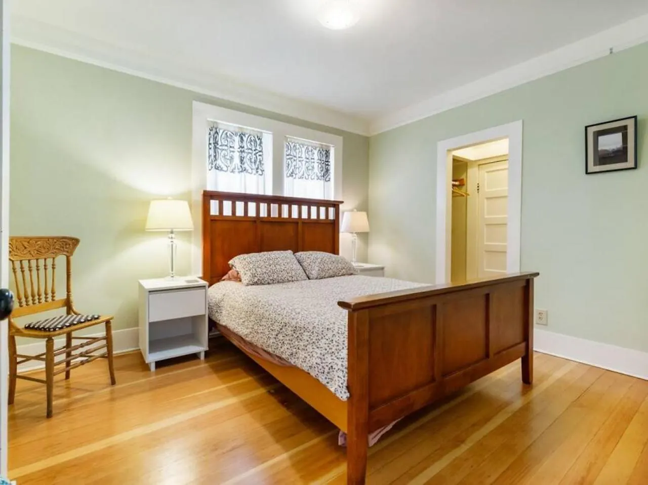 Charming 1909 St Johns Bungalow Portland United States
